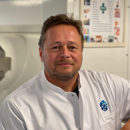 Christian Heringhaus, arts hyperbare geneeskunde legt uit hoe hyperbare zuurstoftherapie werkt bij long-covid.